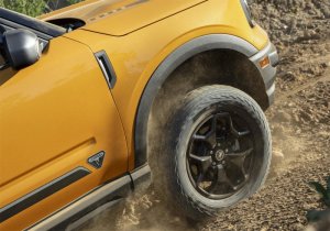 Ford Mustang Mach 1 Wheels - Ford Racing - Cast Aluminum, 17 in. x 7 in., 37.5mm Offset, Includes TPMS Sensor/Bronco Center Caps - Gloss Black - 2021 Ford Mustang Mach 1 Wheels - Ford Racing - Cast Aluminum, 17 in. x 7 in., 37.5mm Offset, Includes TPMS Sensor/Bronco Center Caps - Gloss Black - 2021